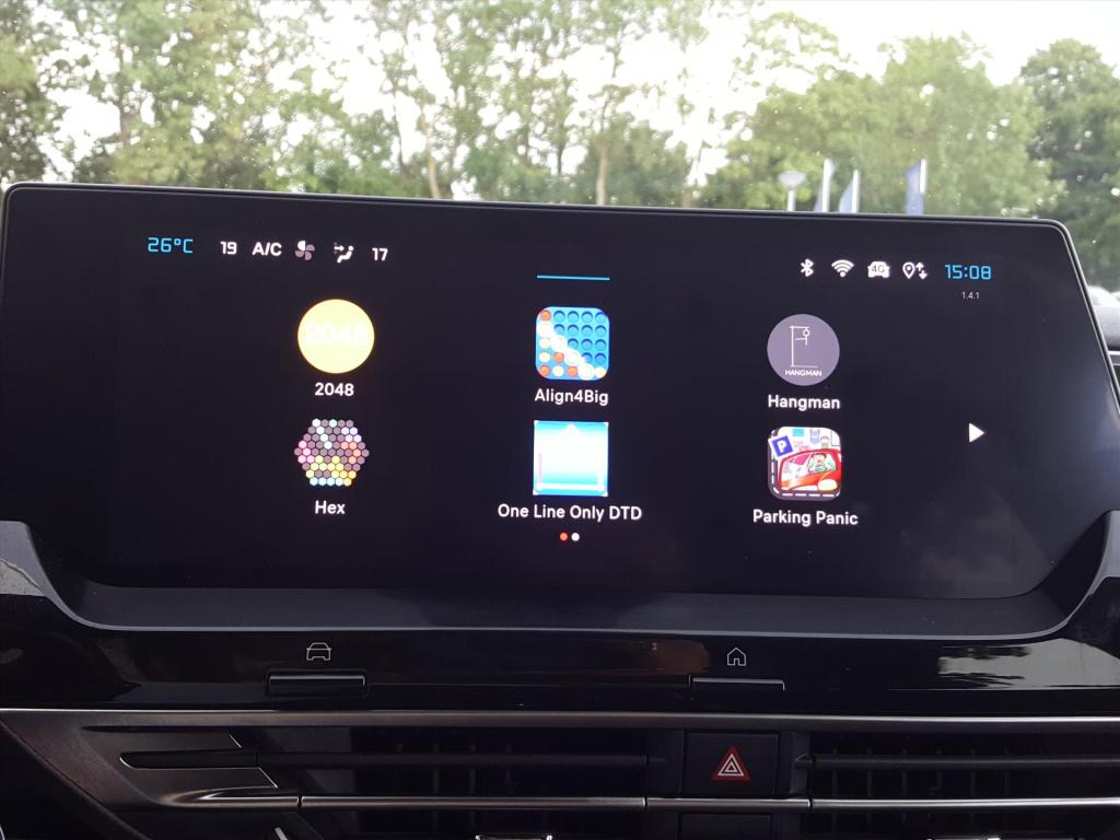 Citroen C5 X 1.6 plug-in hybrid 225pk shine e-eat8 automaat apple carplay &