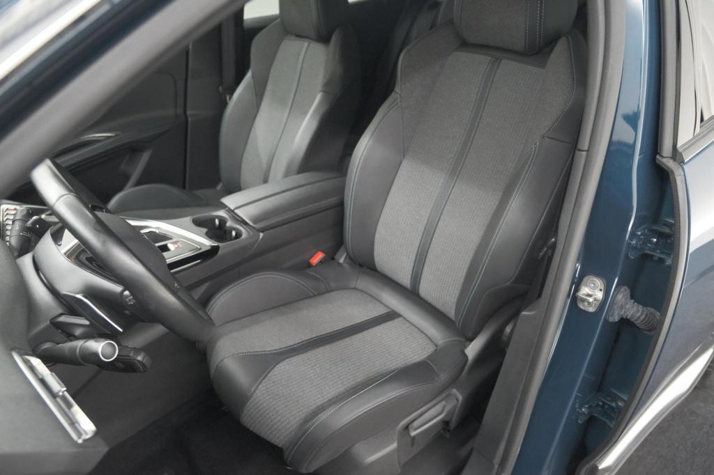 Peugeot 3008 1.6 hybrid 225 allure | camera | dodehoekdetectie | apple carp