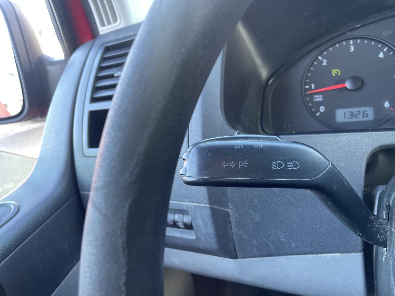 Volkswagen Transporter 2.5 TDI /CARPLAY/CRUISE CONTR/TREKH.