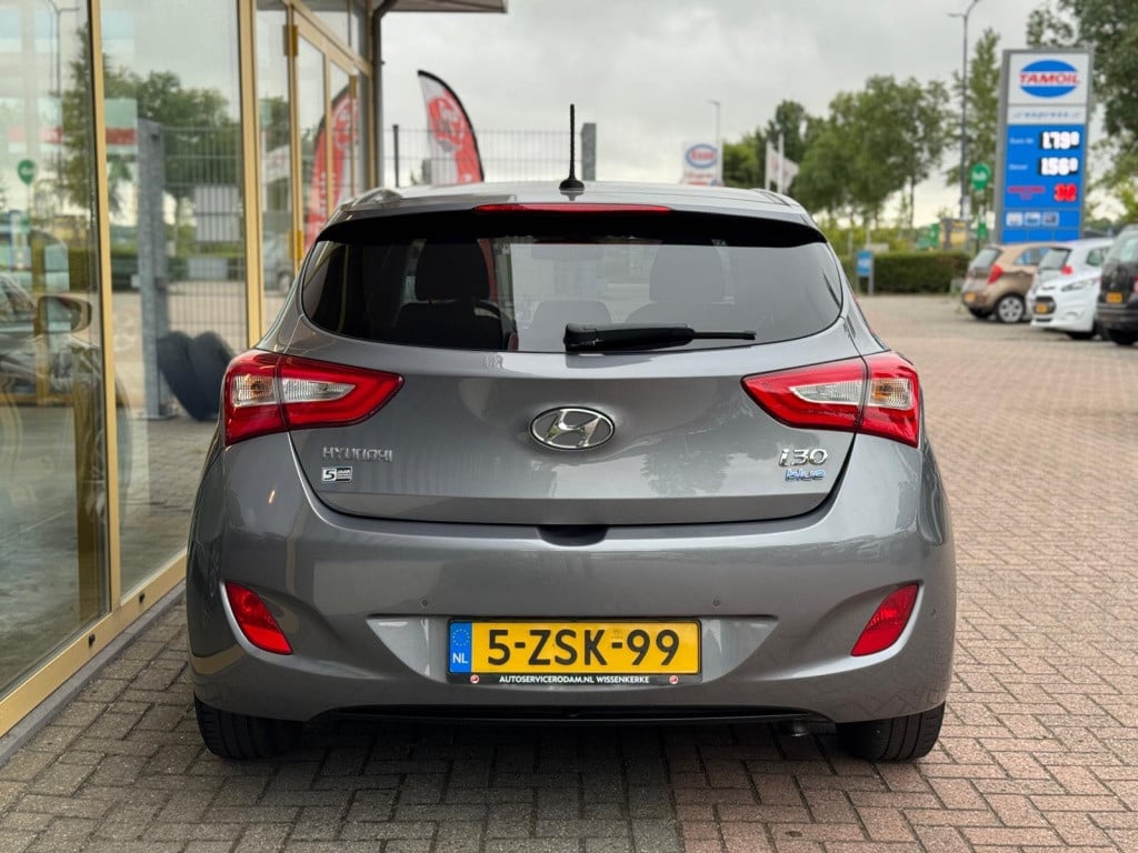 Hyundai I 30 1.6 gdi go!