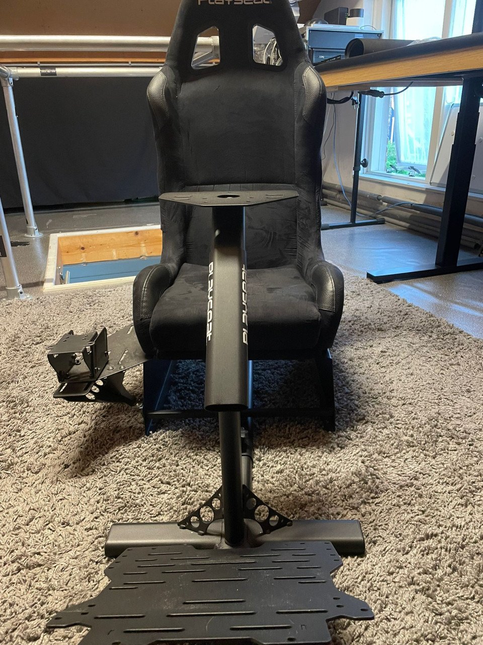 Playseat Evolution Racestoel + Gearshift Holder