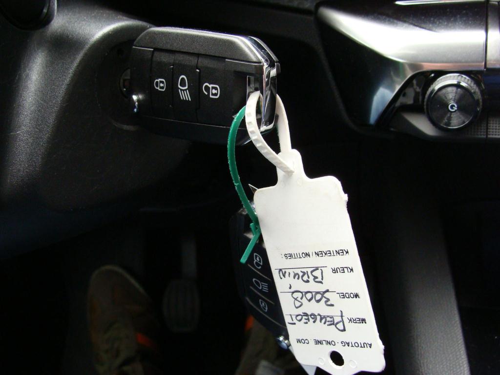 Peugeot 3008 1.2 puretech 130pk s&s active