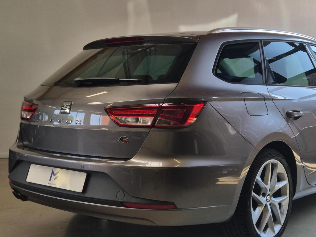 Seat Leon st 1.4 tsi fr / dealeronderhouden