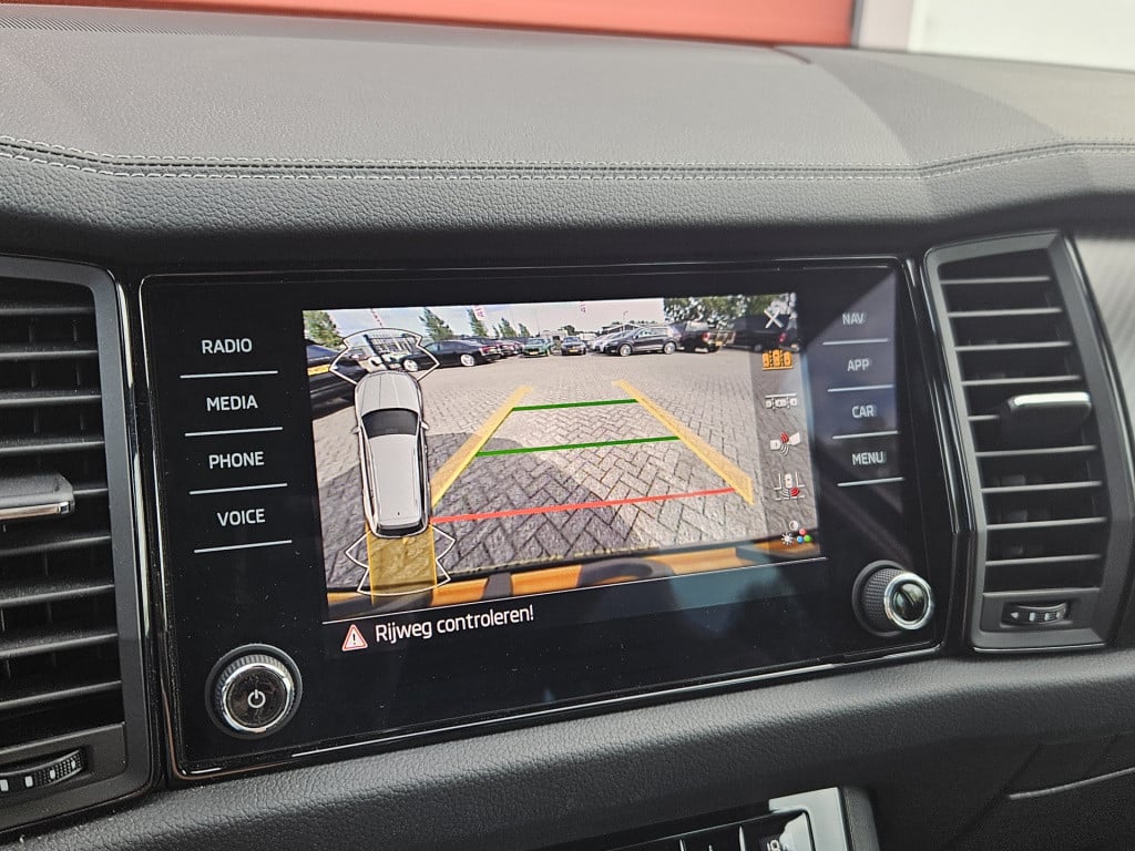Skoda Kodiaq 1.5 tsi sportline business | pano | trekhaak