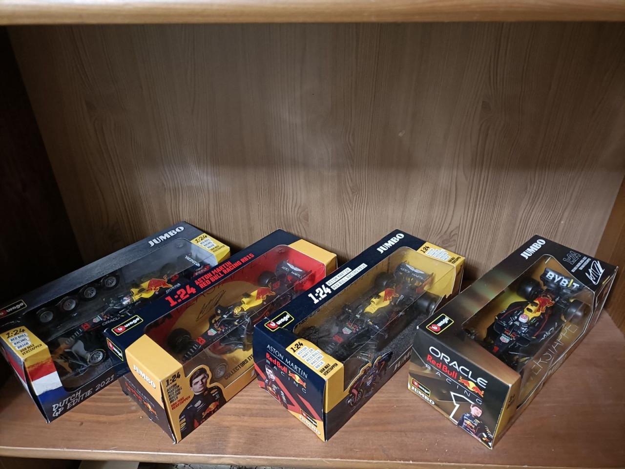 4x Max Verstappen Jumbo Formule 1 Modelauto (4 edities)