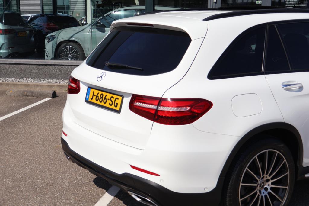 Mercedes-Benz Glc 300 4matic l amg line l 245 pk l panoramadak l burmester 