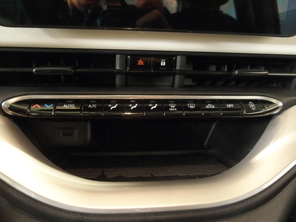 Fiat 500e business launch edition 42 kwh nl auto, carplay cruise,