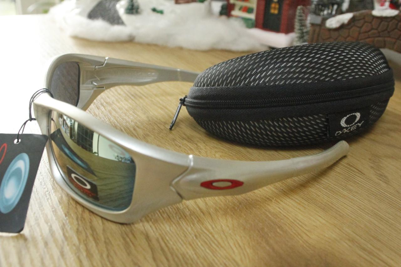 O,key zonnebril,,zilverkleurig frame