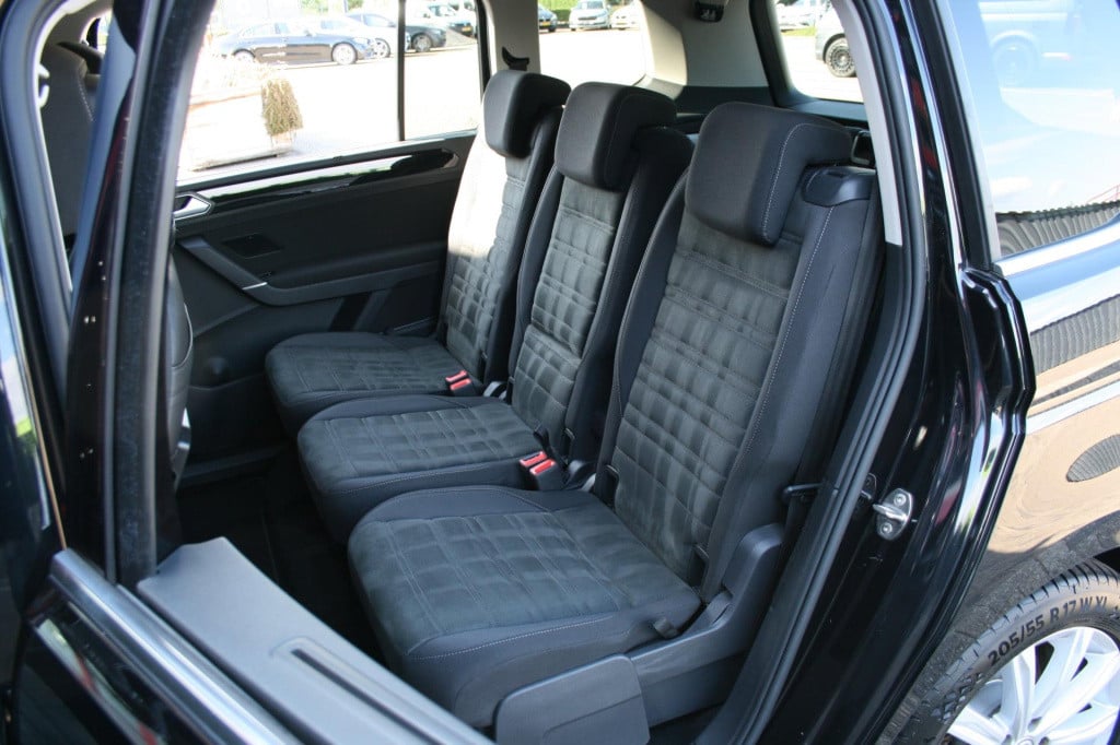 Volkswagen Touran 1.4 tsi highline 7p