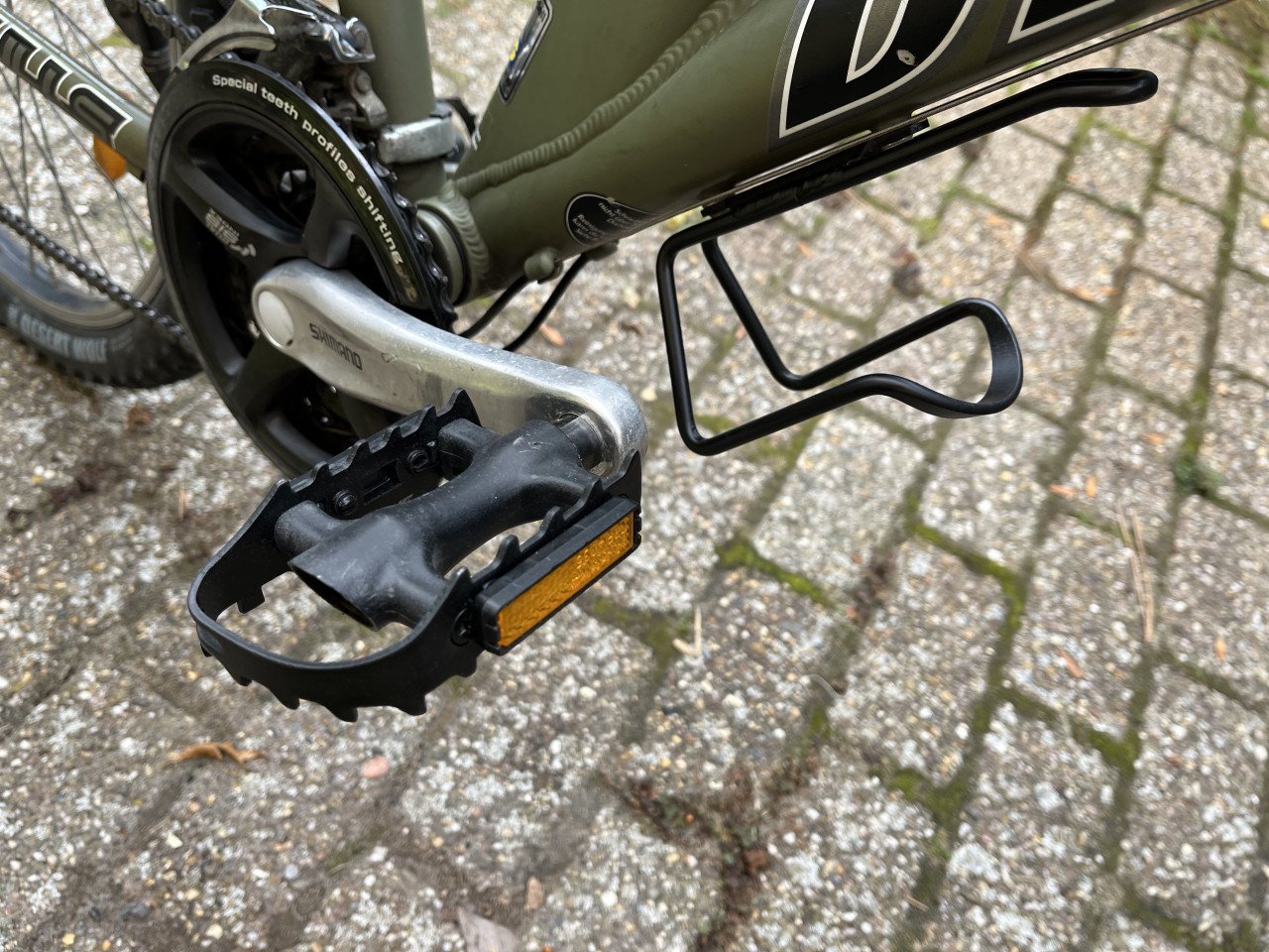 Mountainbike Bulls DH-100 Sport 21 versn. vering 1 sch rem enz.