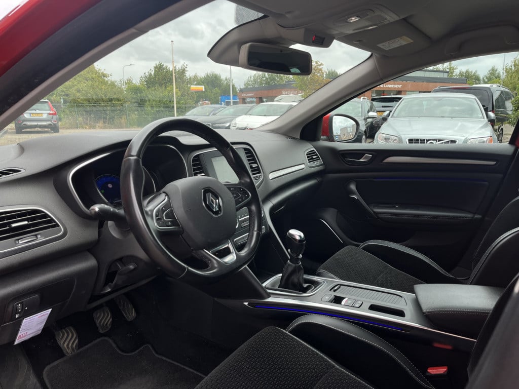 Renault Megane 1.3 tce | camera | trekhaak | navi