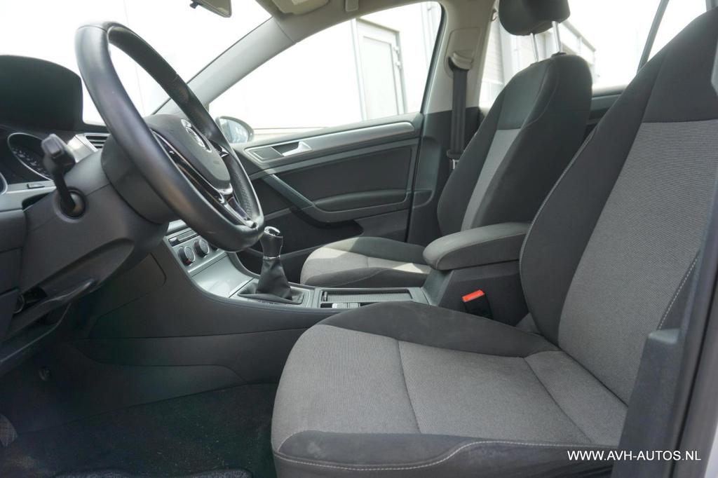 Volkswagen Golf 1.2 tsi trend edition