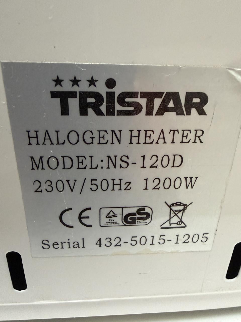 Kachel Tristar. Elektrisch / Halogeen.