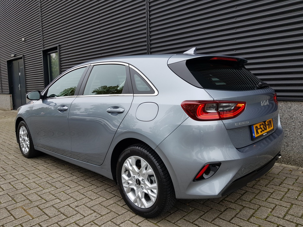 Kia Cee'd dynamicline 120pk