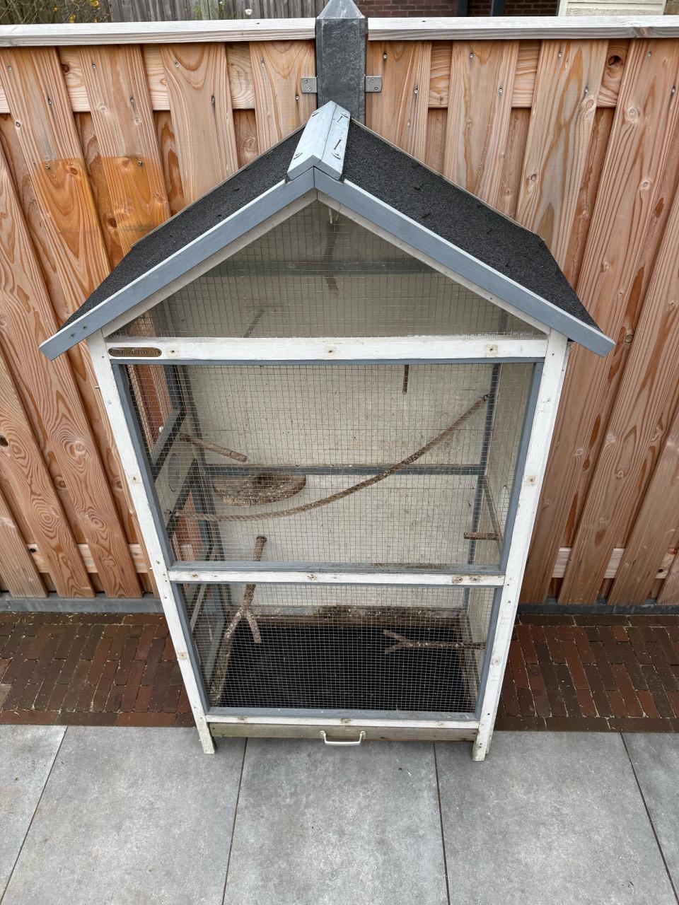 Vogelkooi/volière met alle plexiglas