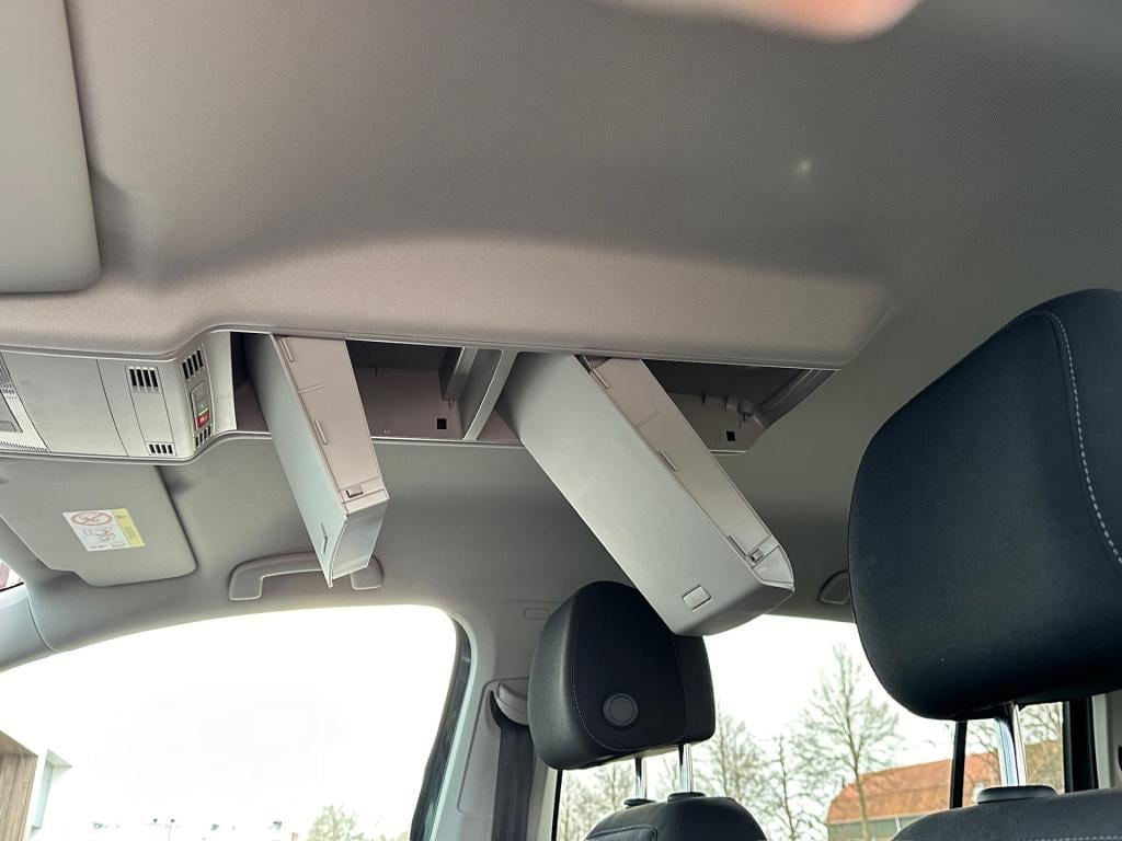 Volkswagen Touran 1.5 tsi 150pk dsg highline 7-persoons | dode hoek | virtu