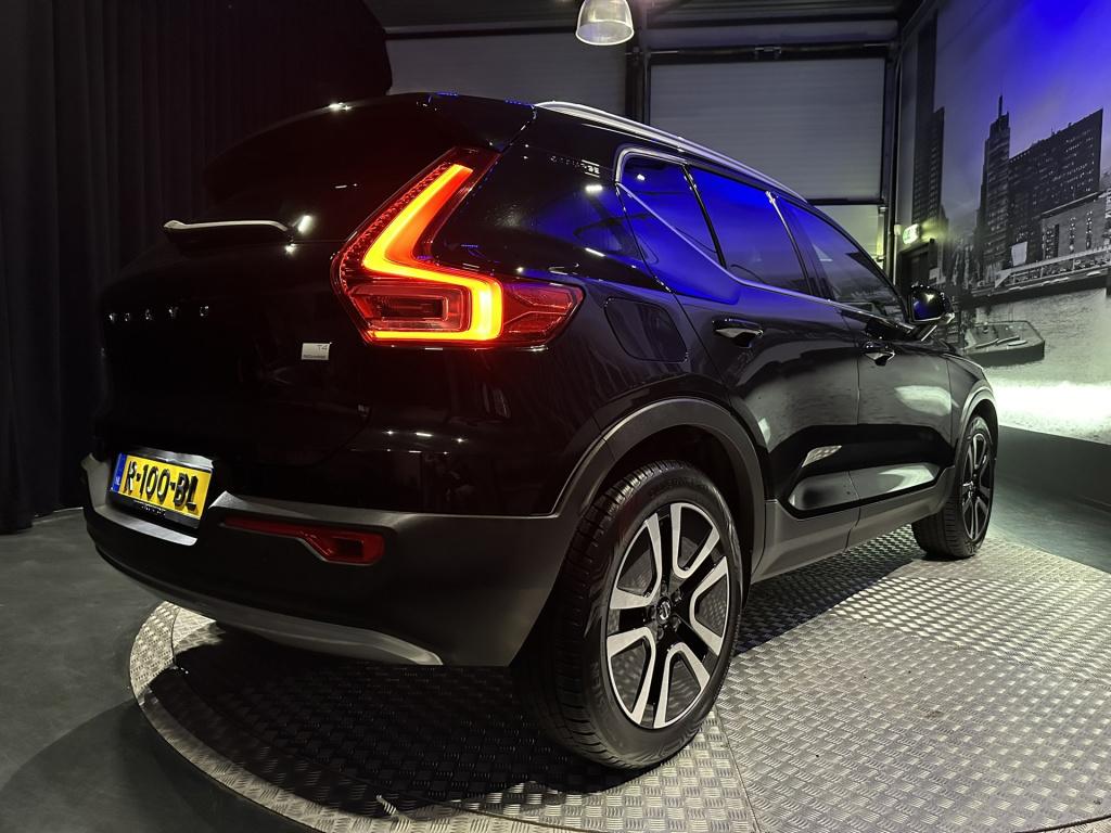 Volvo XC40 1.5 t4 recharge inscription expression *harmankardon*camera*