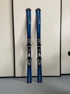 Dames ski's  Atomic Nomad Carve 148
