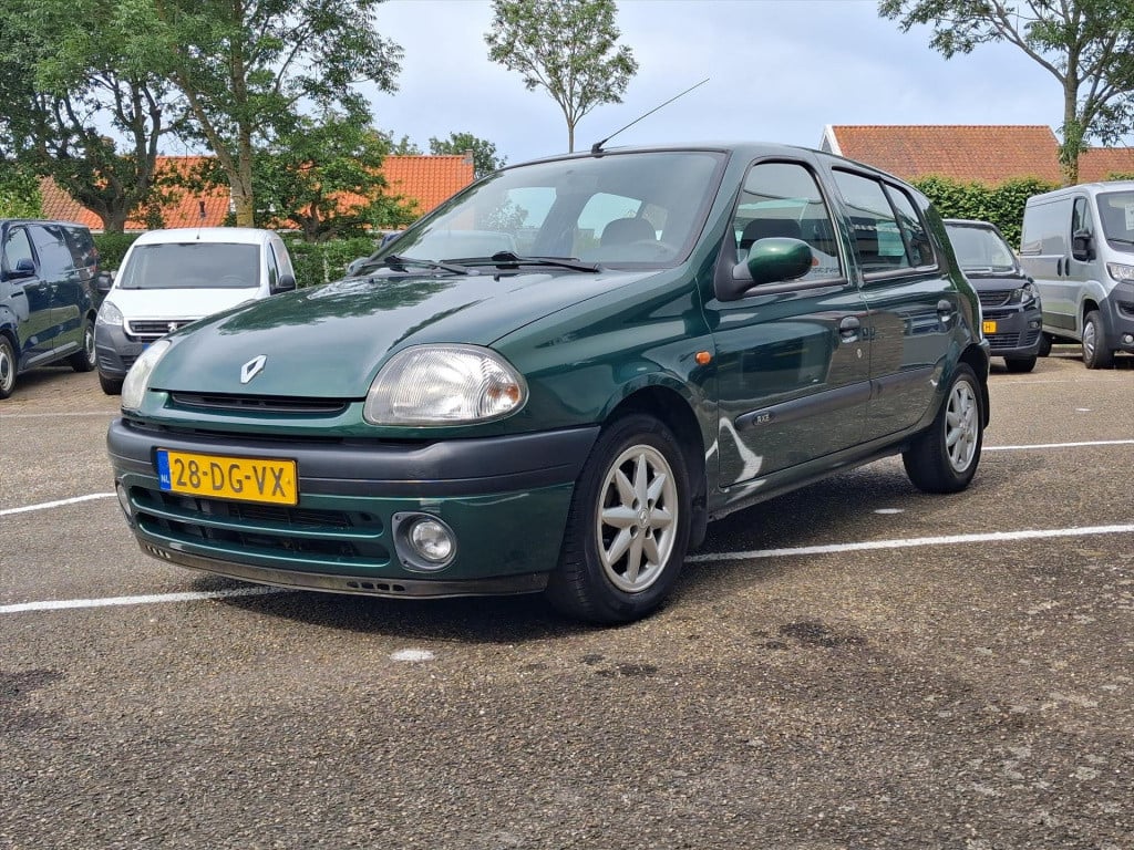 Renault Clio 1.6 rn automaat