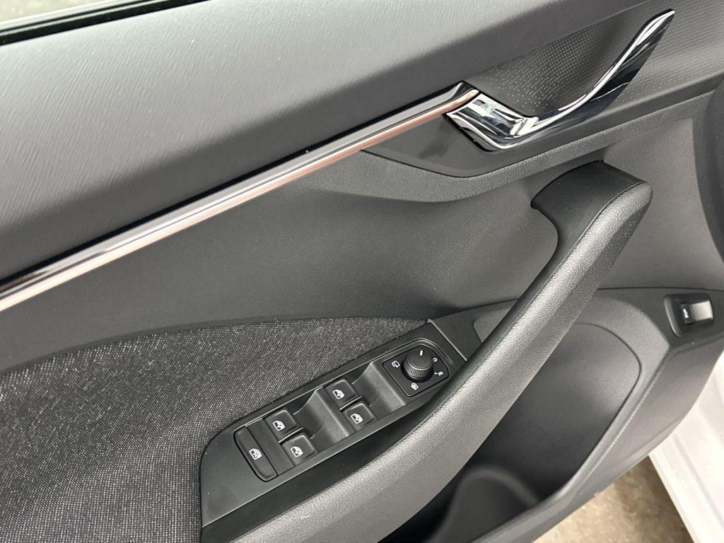 Skoda Scala business edition 1.0 tsi 85 kw / 115 pk hatchback