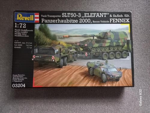 Revell PZH2000 + Fennek Elephant transporter 1/72