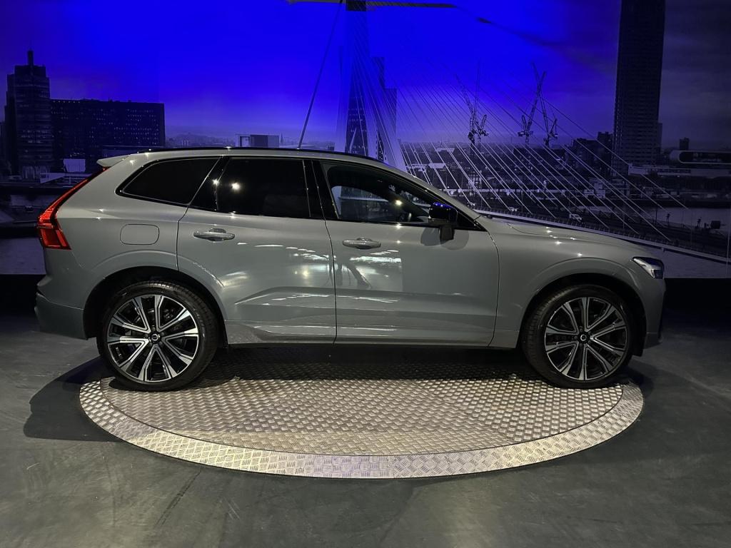 Volvo XC60 2.0 t6 plug-in hybrid awd inscription *pano*hud*memory*