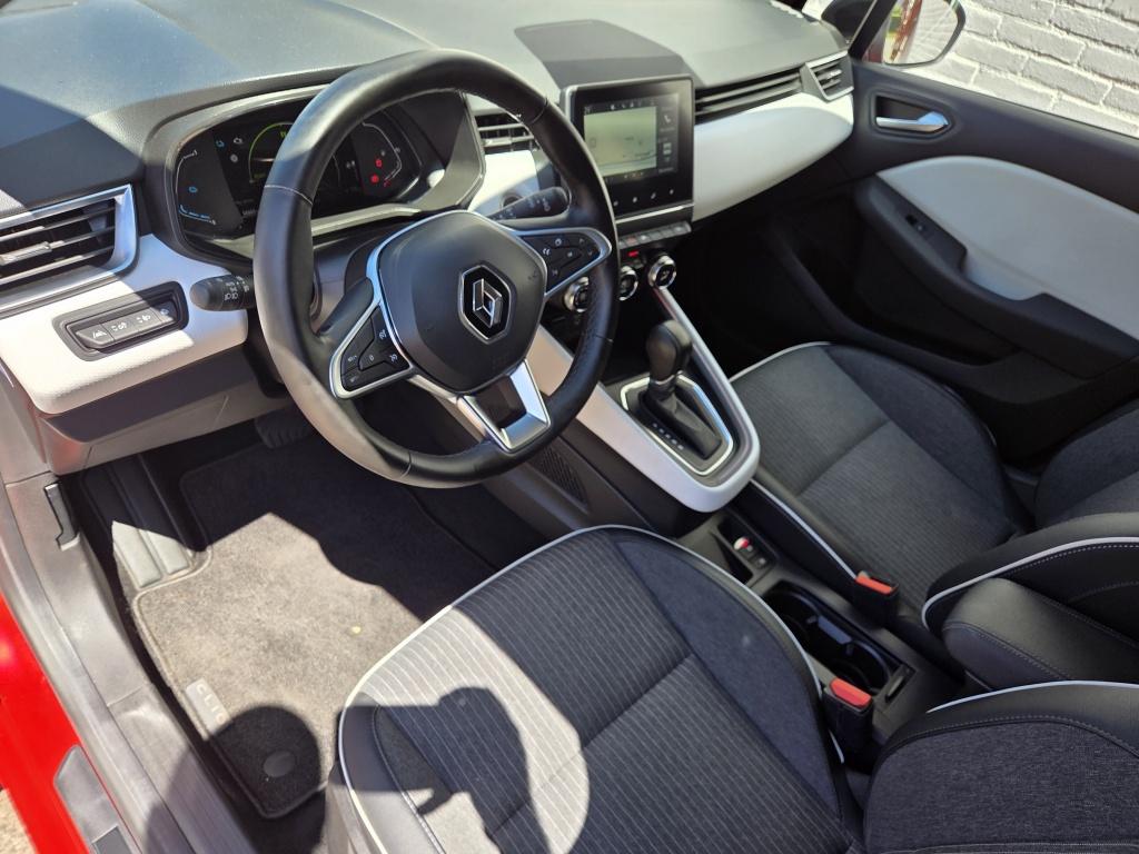 Renault Clio 1.6 e-tech hybrid 145 techno automaat | pack winter | pack adv