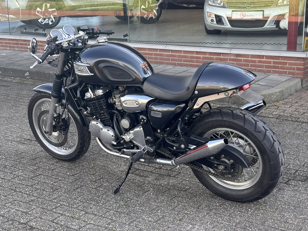 Triumph Thunderbird