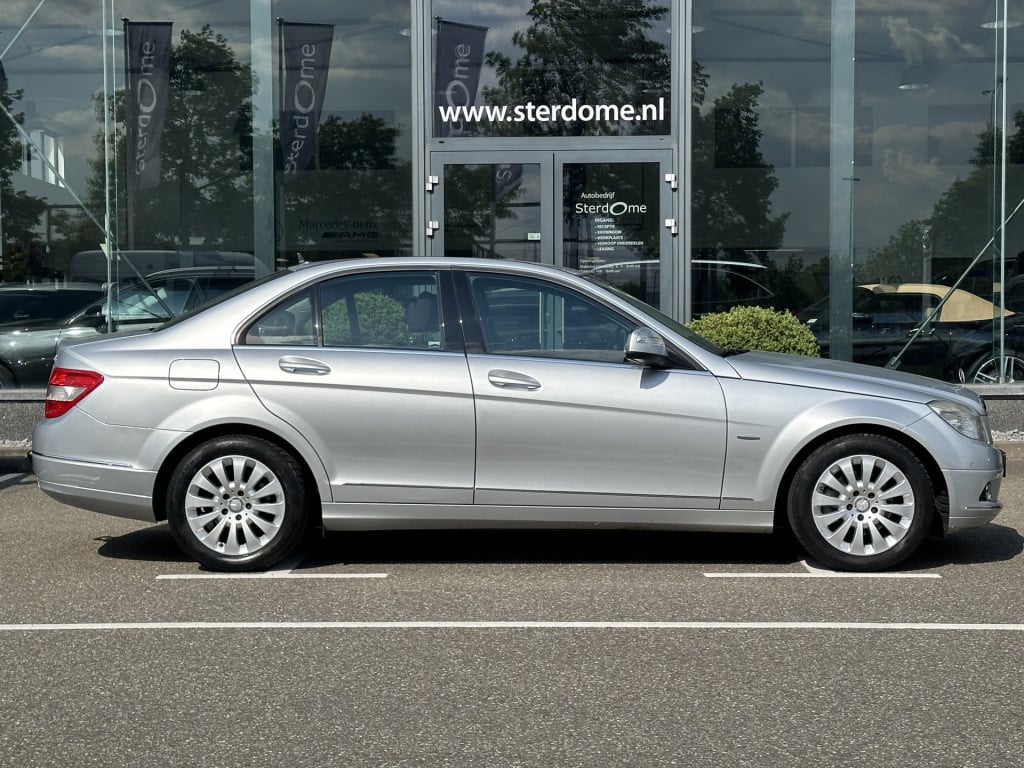 Mercedes-Benz C-Klasse 180 k elegance l stoelverwarming l trekhaak l alarm 