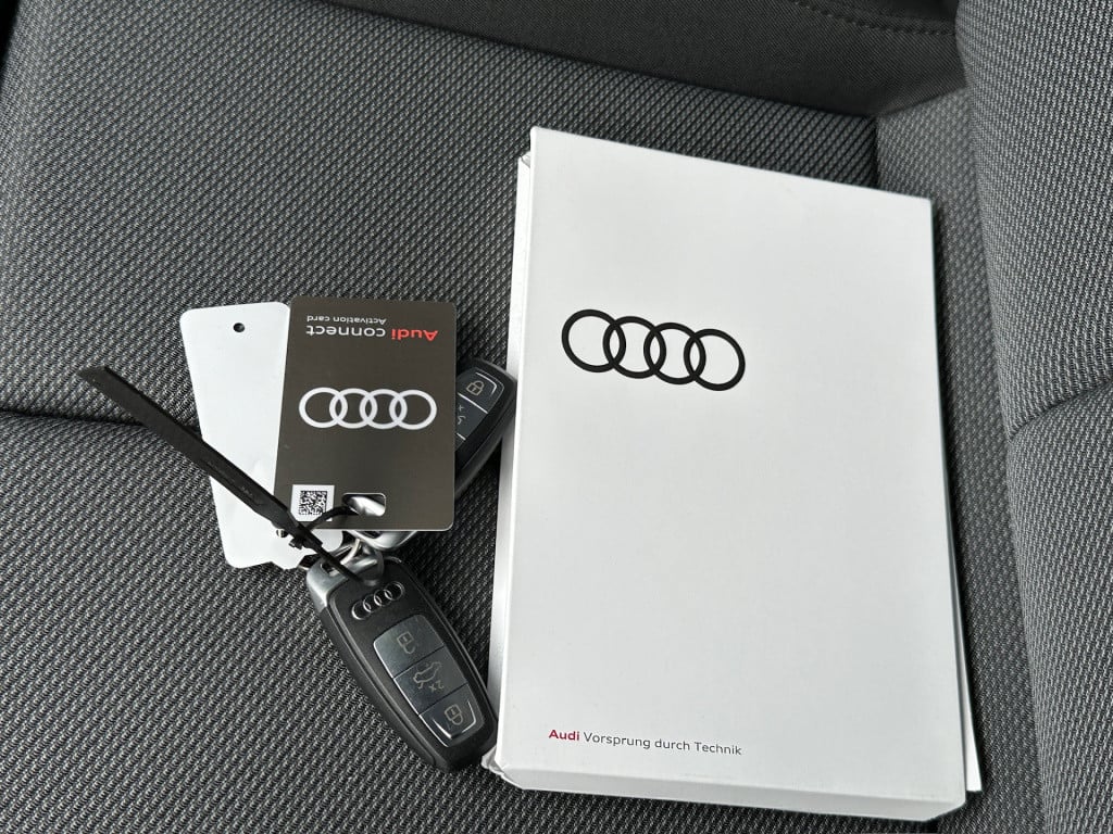 Audi A3 sportback 35 tfsi 150pk s-tronic s-line | led | virtual cockpit | s