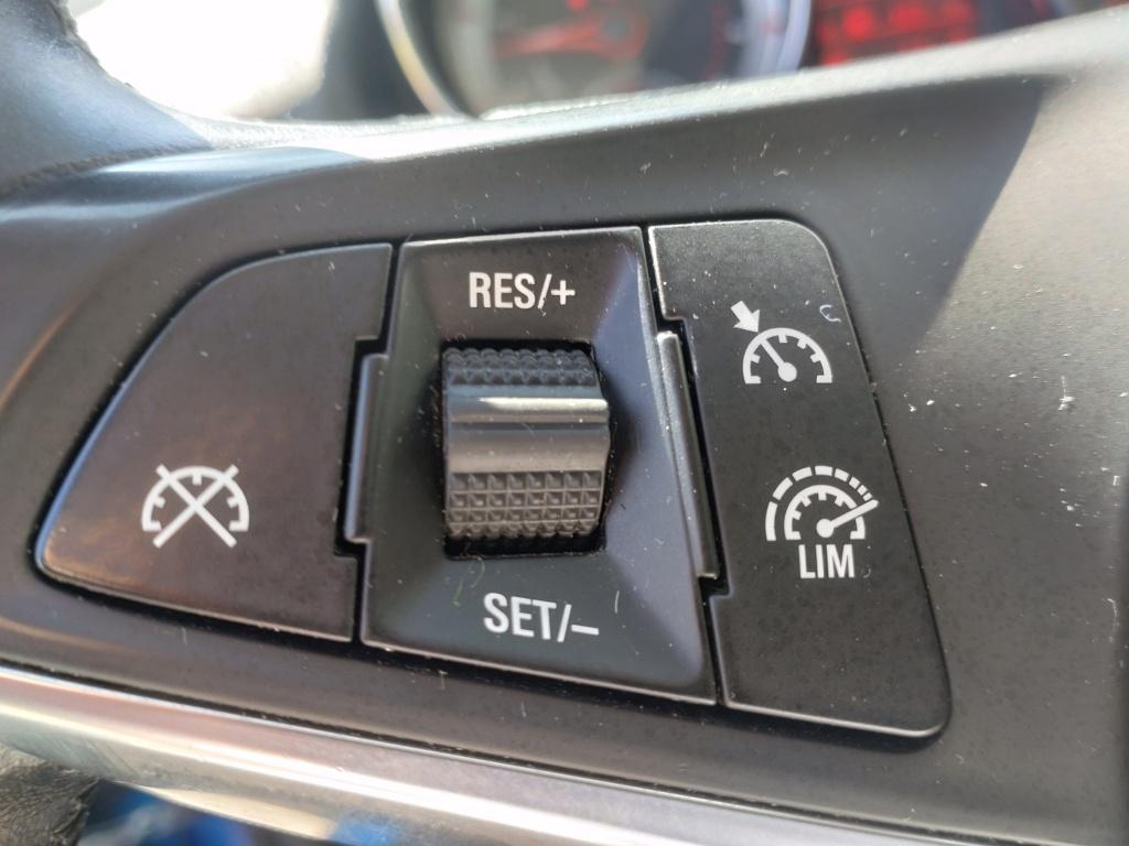 Opel Adam 1.0i turbo unlimited