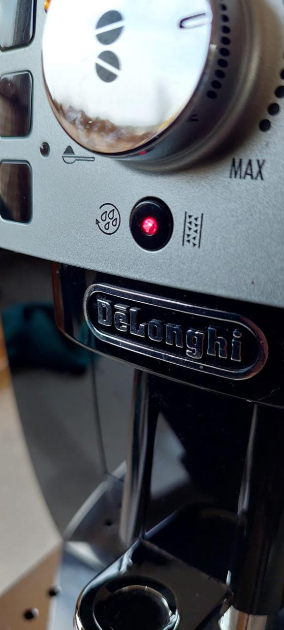 DeLonghi Magnifica S