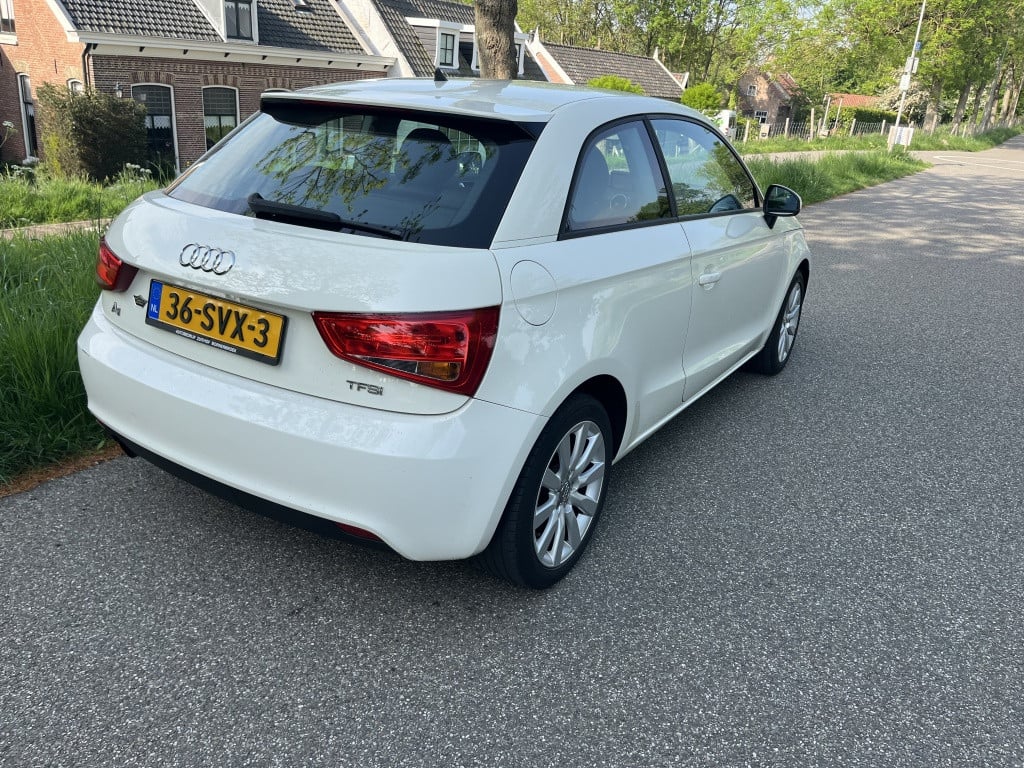 Audi A1 1.2 tfsi connect