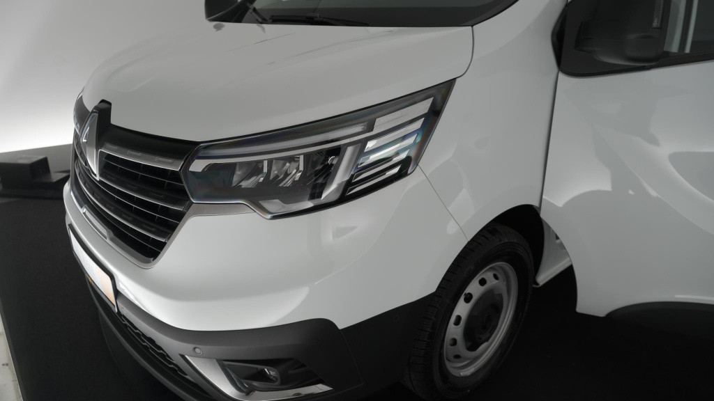 Renault Trafic 2.0 blue dci 150 t30 l2h1 start | trekhaak | camera | airco 