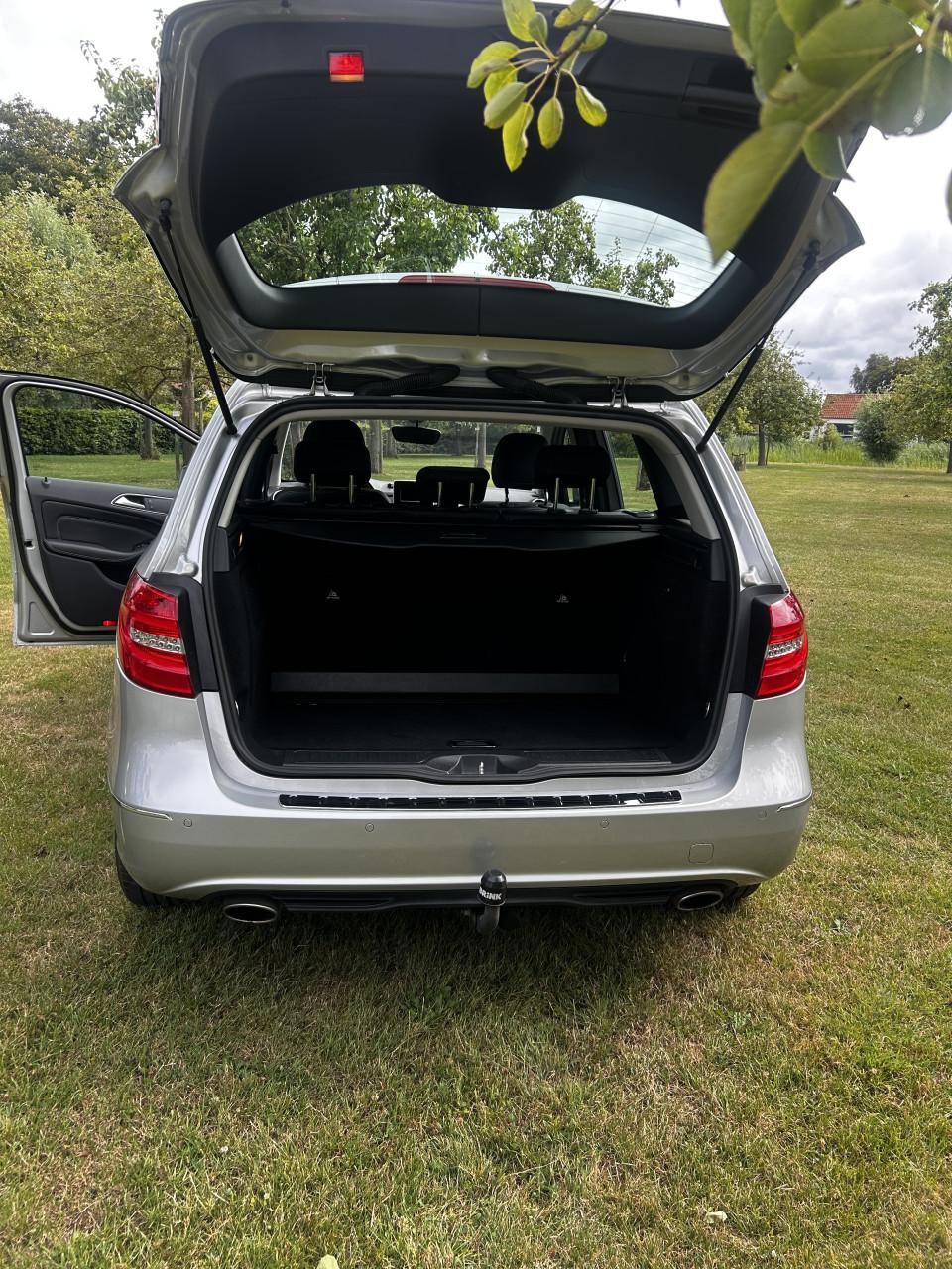 Te Koop Mercedes Benz B180 2014