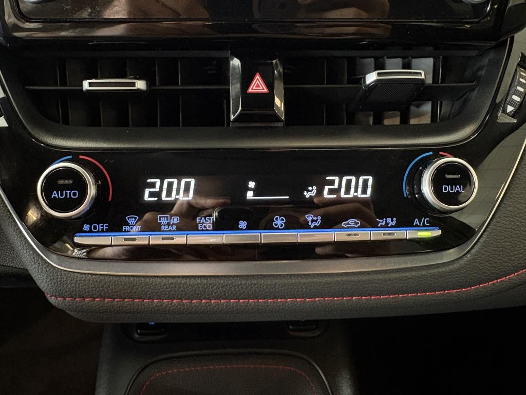 Toyota Corolla 1.8 hybrid executive