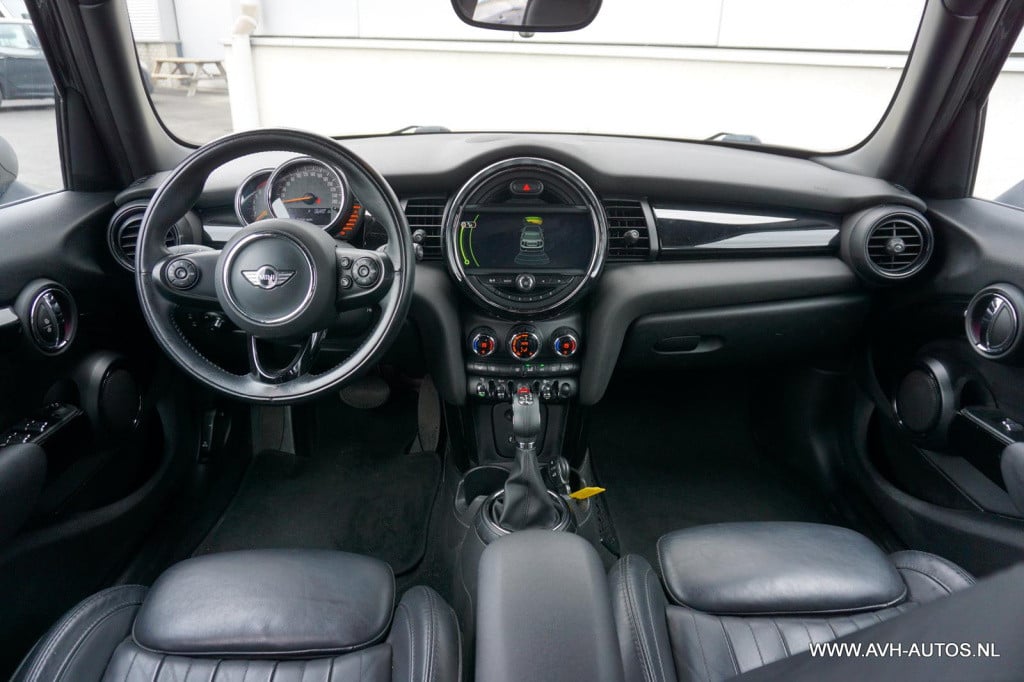 Mini One mini 1.2 pepper business automaat