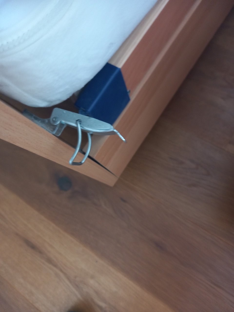 Tweepersoonsbed met verstelbare lattenbodem