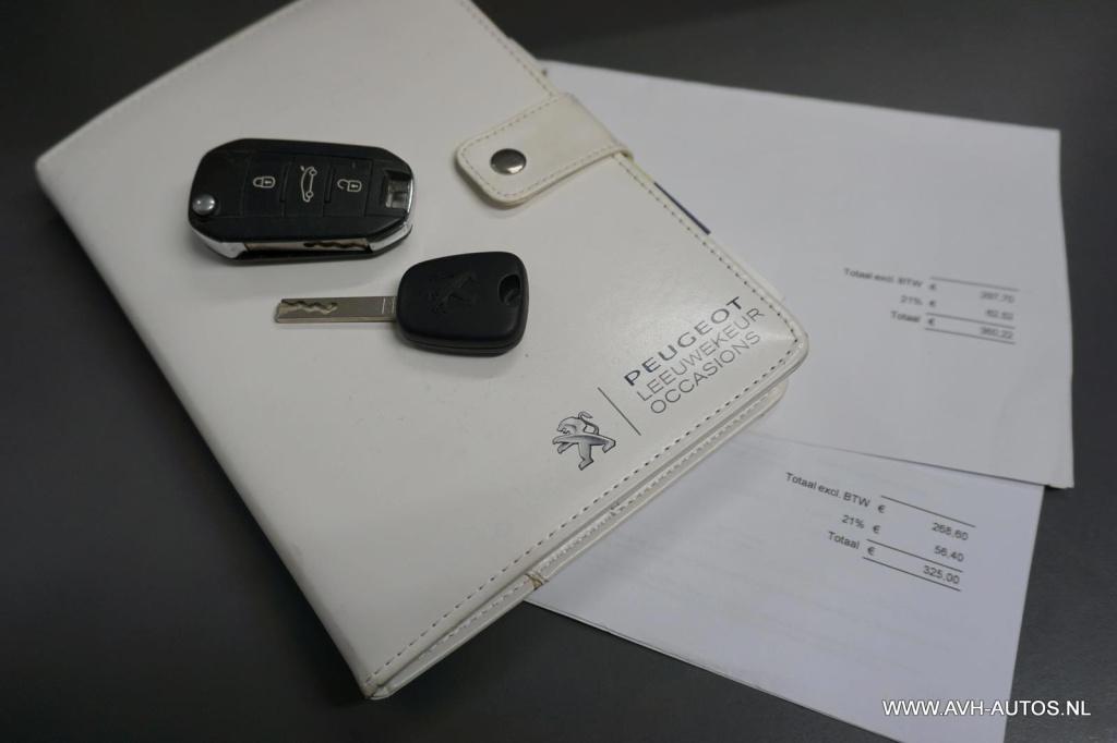 Peugeot 508 1.6 thp blue lease executive