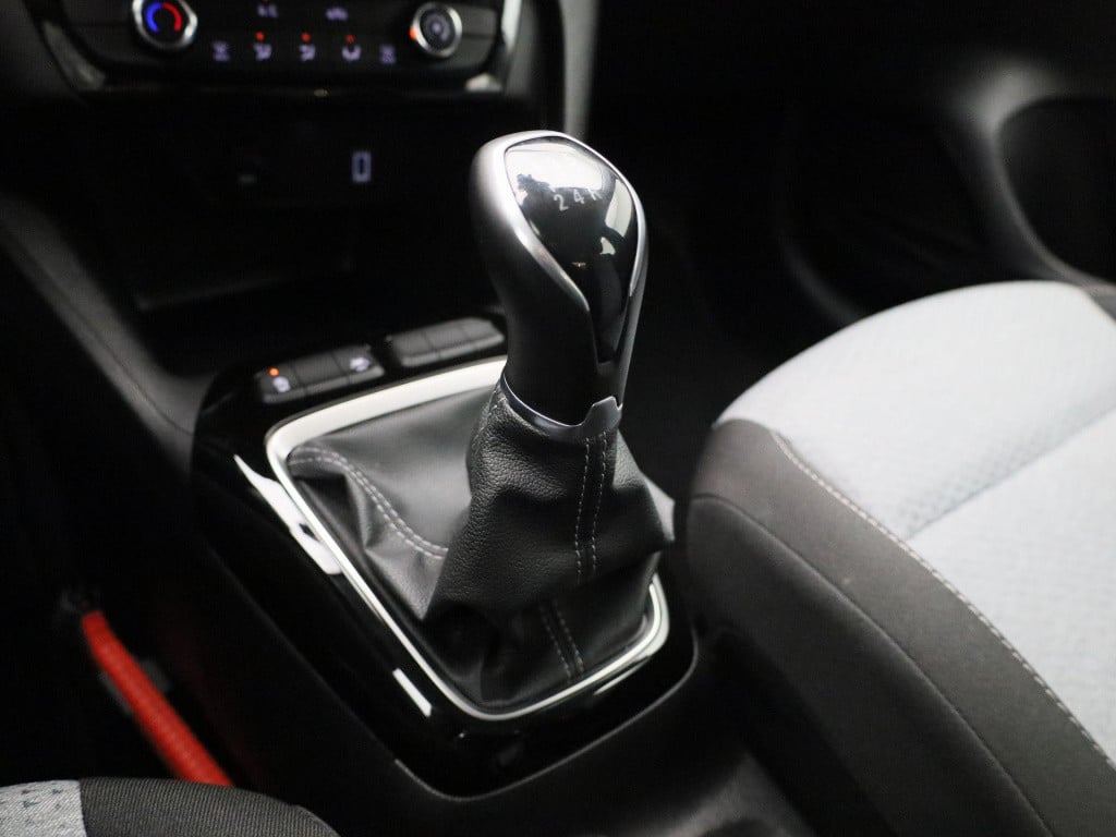 Opel Corsa 1.2 | apple carplay & android auto | parkeersensoren voor+achter