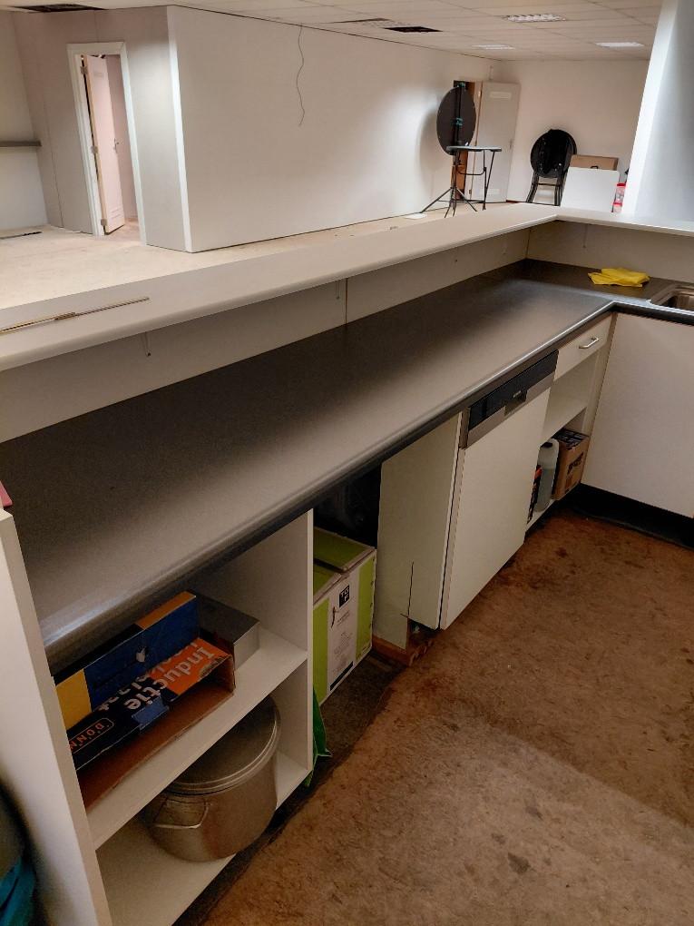 Te koop keuken U vorm