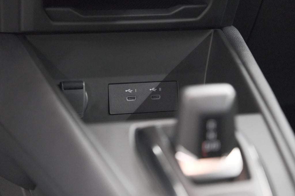 Renault Captur 1.8 e-tech full hybrid 160 techno | camera | adaptieve cruis