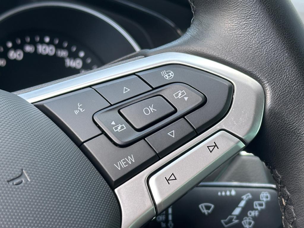 Volkswagen Tiguan 1.5 tsi 150pk dsg life | camera | trekhaak | navi | carpl