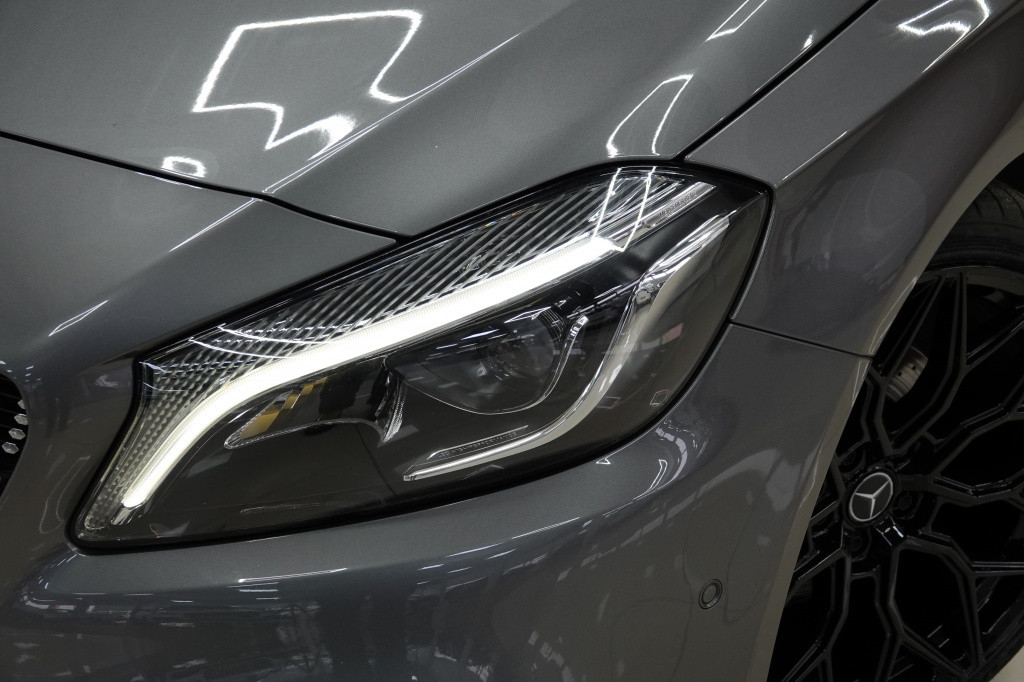 Mercedes-Benz A-Klasse 180 | amg-styling | pano | verkocht