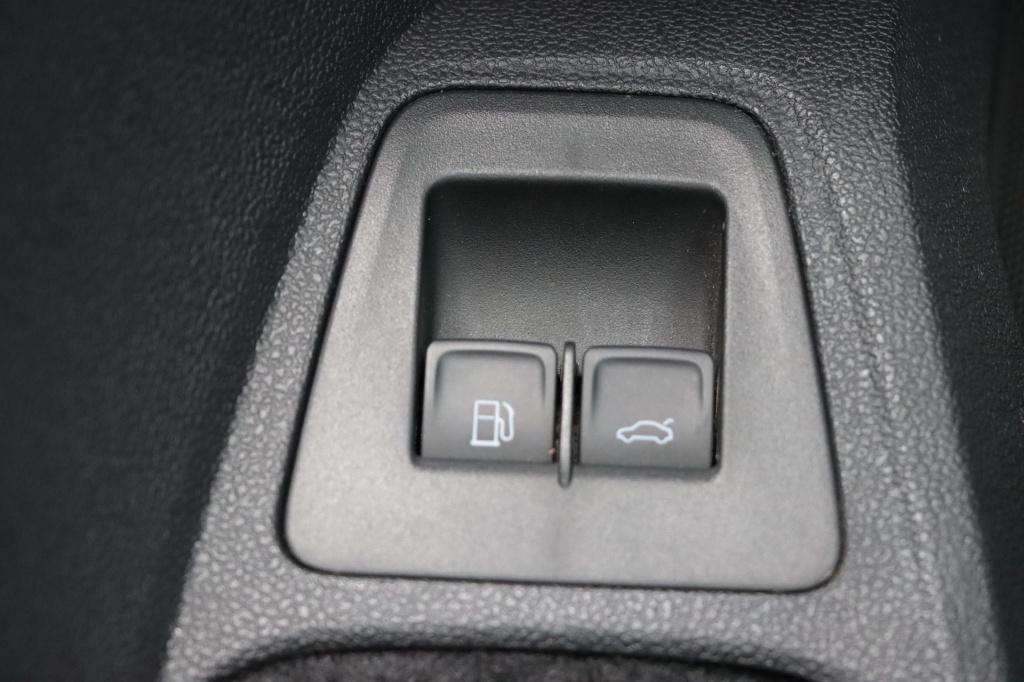 Volkswagen Tiguan 1.4 tsi ehybrid r-line business+ 245pk dsg6 | soh 92,4% |