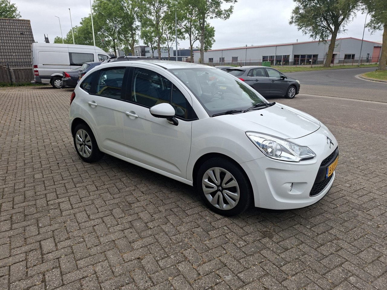 Citroen C3 1.4i Selection 5deurs bj:2012 airco 106.000km i.z.g.st