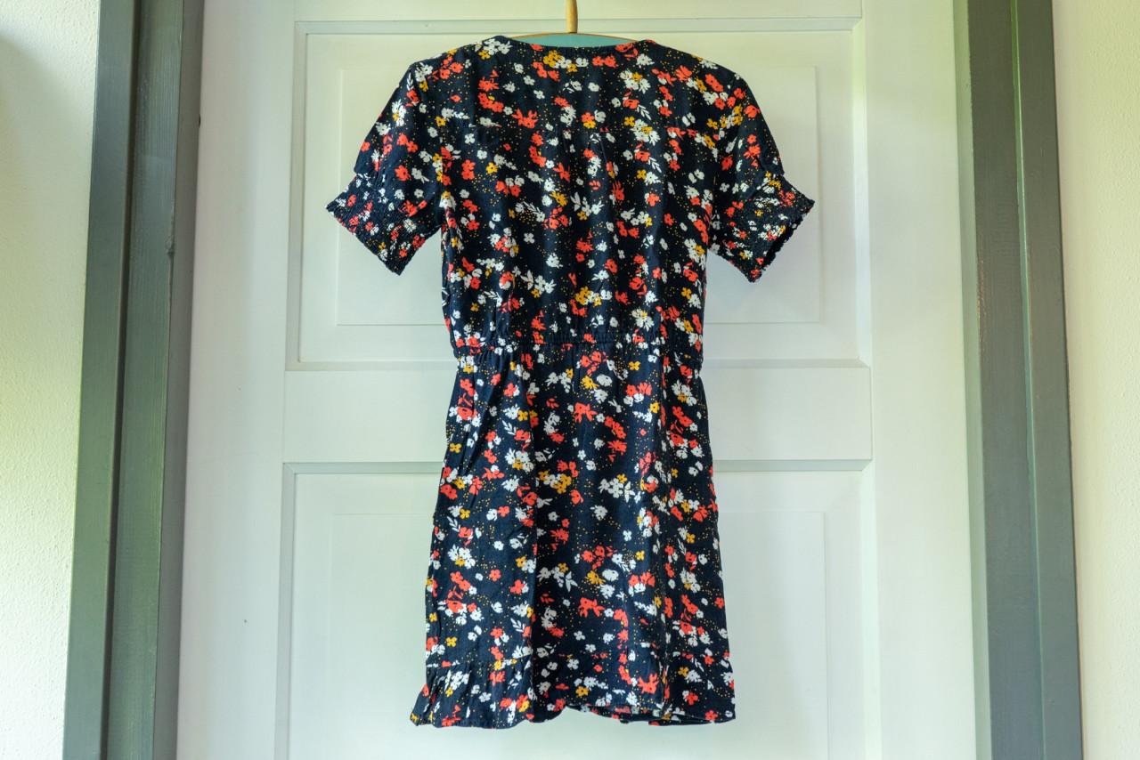 Donkerblauwe jurk van We Fashion, maat 128-134