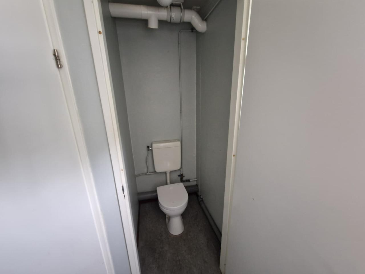 Toiletunit 6x3 meter – geïsoleerd – direct beschikbaar
