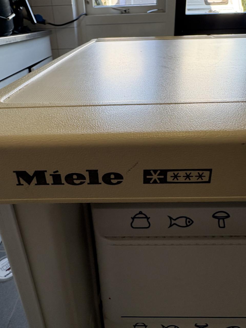 Miele diepvries tafel model