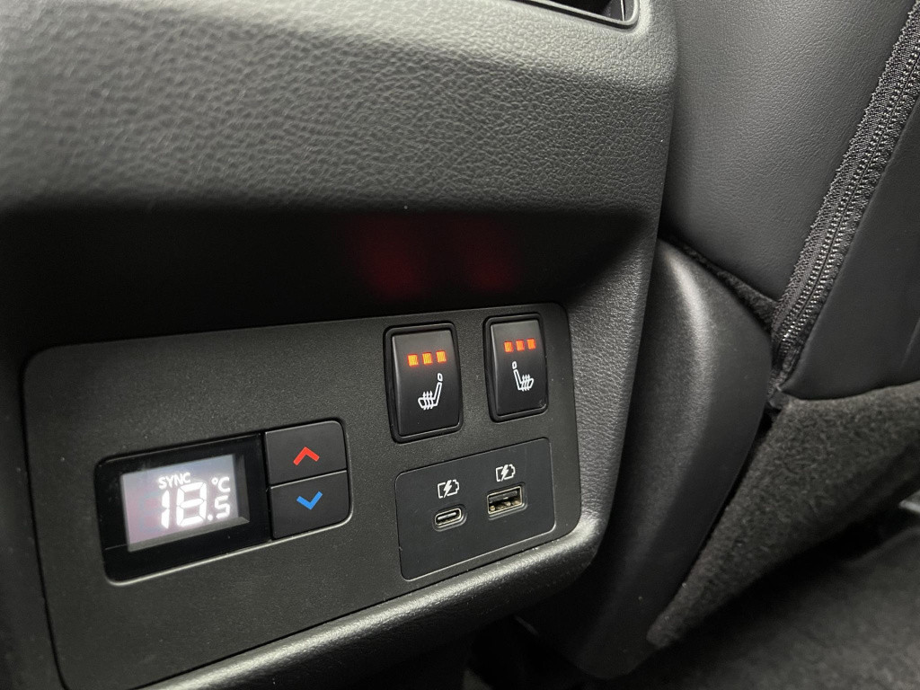 Nissan X-Trail 1.5 e-4orce tekna 4wd 7p. sun pack